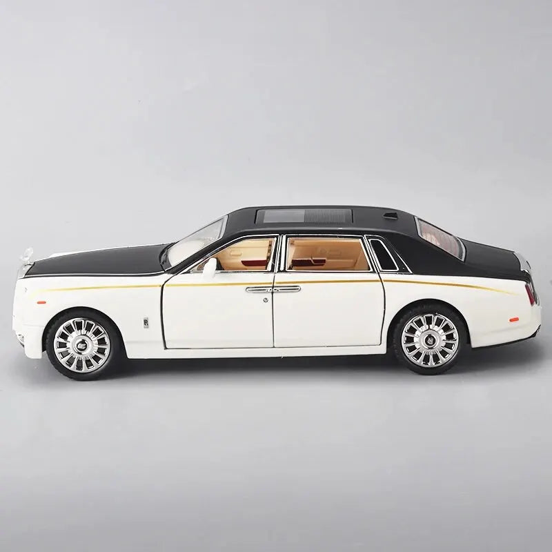 1:24 RR fantominio modelio, cinko lydinio, ištraukiami atgal, liejami žaisliniai automobiliai su garsu ir šviesa, skirti vaikams berniukui, mergaitei