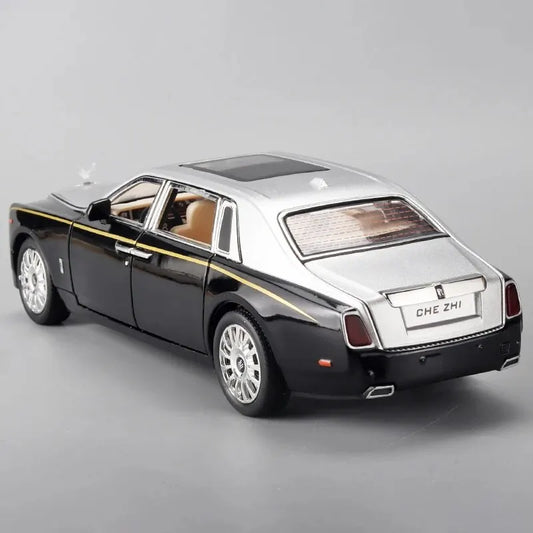 1:24 RR fantominio modelio, cinko lydinio, ištraukiami atgal, liejami žaisliniai automobiliai su garsu ir šviesa, skirti vaikams berniukui, mergaitei